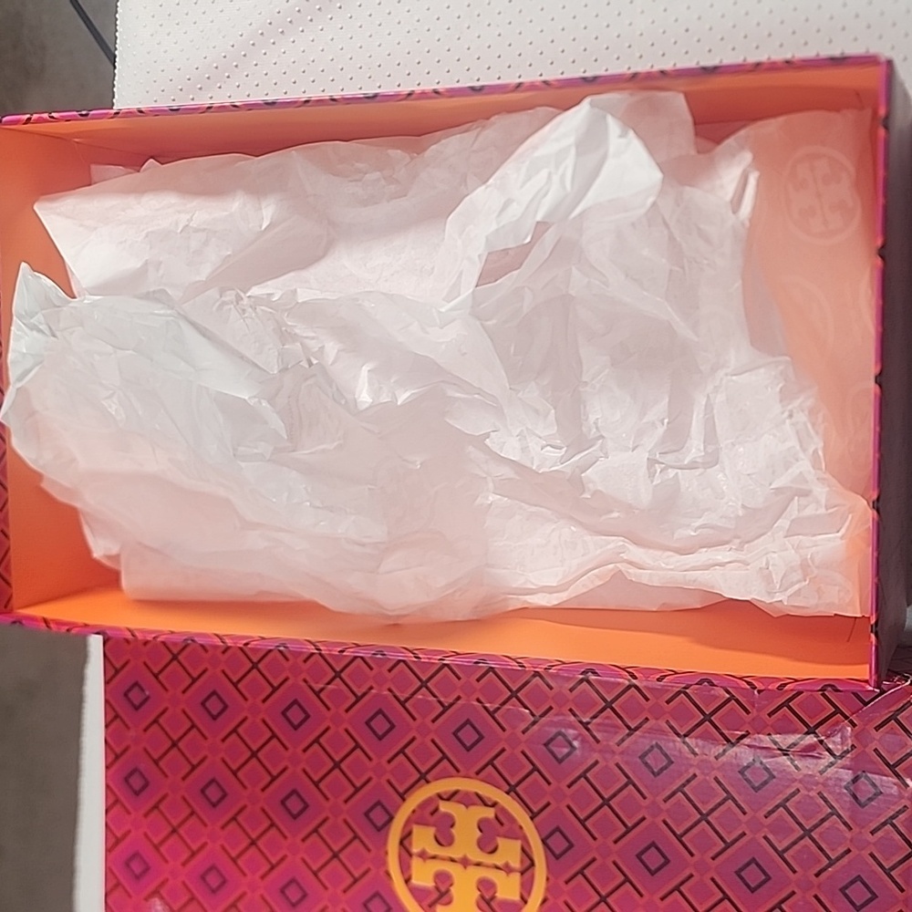 Tory Burch Pink and Orange Shoe BOX - Picture 4 of 6
